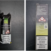 Stanovení nebezpečného výrobku:  jednorázová elektronická cigareta zn. AROMA KING, 20 mg, 9000 puffs, objem 18 ml, s příchutí BLUE RAZZ KUSH
