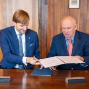 Ministerstvo zdravotnictví posiluje spolupráci s&nbsp;odbornou veřejností podpisem memoranda s&nbsp;Českou lékařskou společností Jana Evangelisty Purkyně